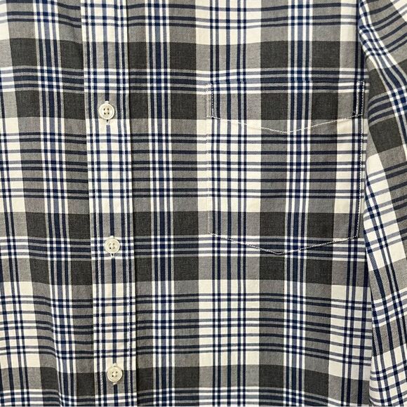 VINCE Long Sleeve Button Up Plaid Shirt Blue White Gray Men’s Size XL - Picture 3 of 6